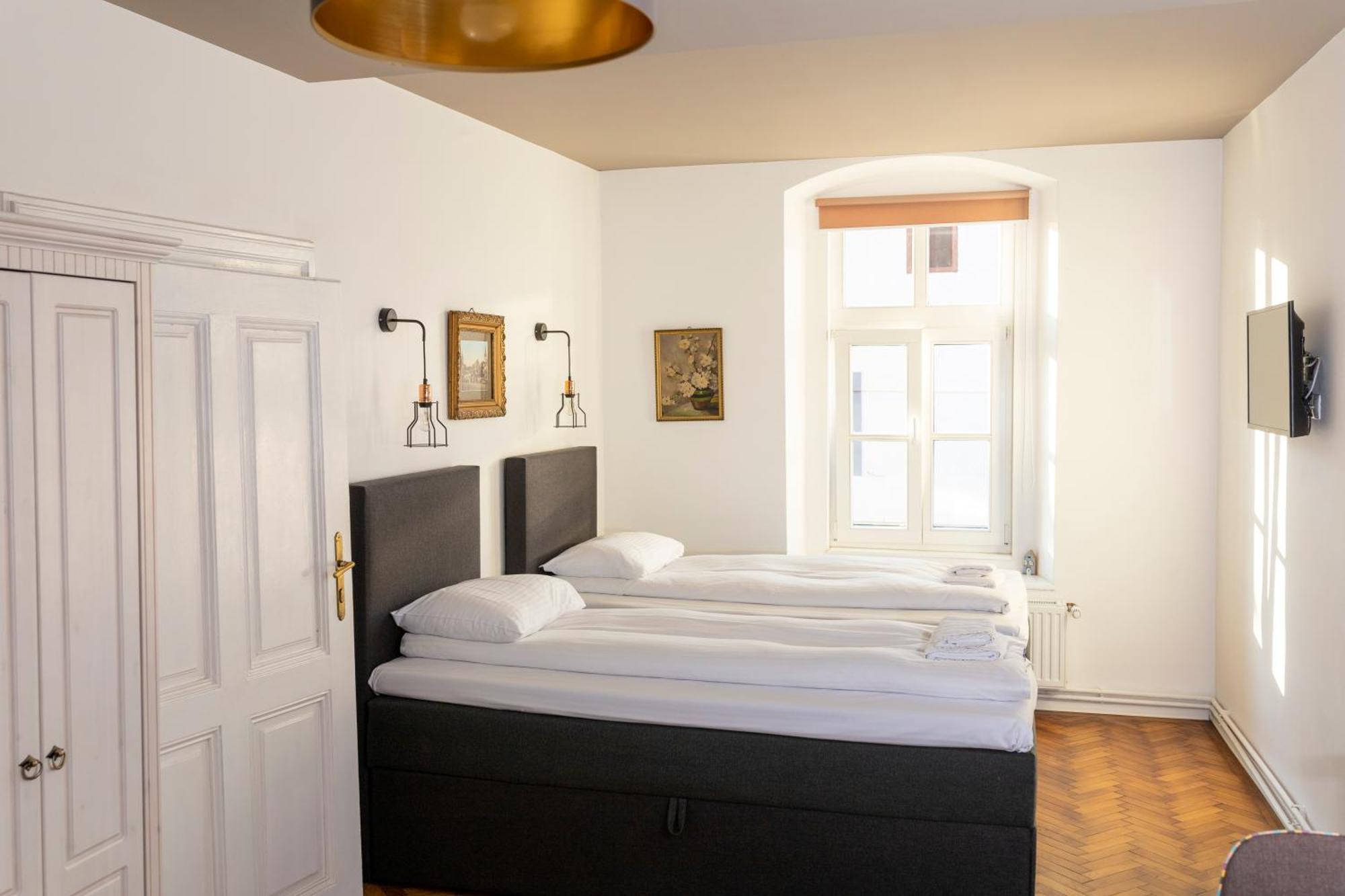 Friedrich Homm Apartment