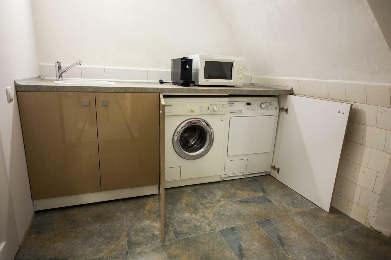 Friedrich Homm Apartment